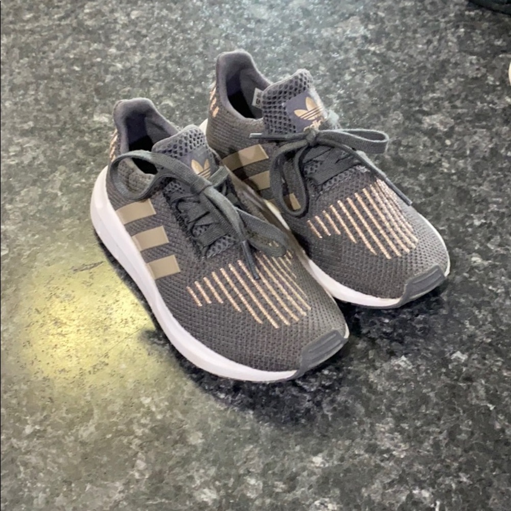 Toddler boys adidas shoes